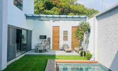 Hermosa casa moderna en privada en Delicias