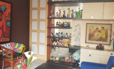 Rumah 2 Lantai Siap huni di utara Stadion Maguwo, dekat Jogja Bay dan SD Model