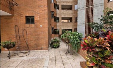 Vendo apartamento por la Tomatera Poblado