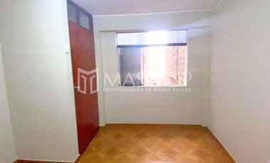 DEPARTAMENTO EN SEGUNDO PISO EN ALQUILER – CALLE ZELA 🏡