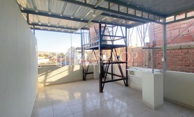 DEPARTAMENTO EN SEGUNDO PISO EN ALQUILER – CALLE ZELA 🏡