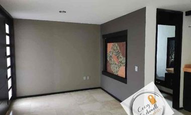 CASA EN RENTA EXHDA. LA LUZ BLVD. BONFIL