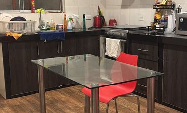 Alquiler de casita amoblada, dentro de condominio, perfecta para mudarse y sentirse en casa desde el primer dia.