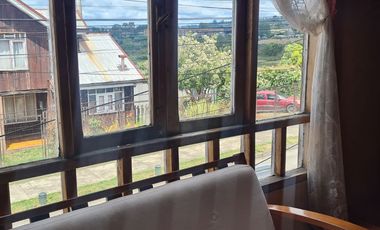 Imperdible Inversión en Castro: Casona de 19 Dormitorios frente a Mirador Chacabuco