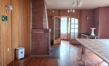 Imperdible Inversión en Castro: Casona de 19 Dormitorios frente a Mirador Chacabuco