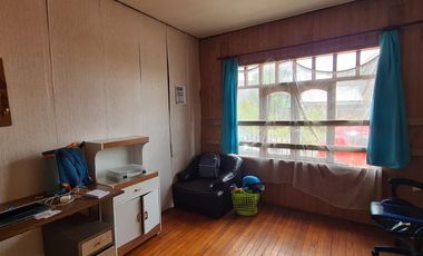 Imperdible Inversión en Castro: Casona de 19 Dormitorios frente a Mirador Chacabuco