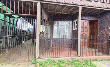 Imperdible Inversión en Castro: Casona de 19 Dormitorios frente a Mirador Chacabuco