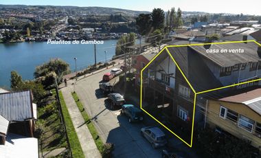 Imperdible Inversión en Castro: Casona de 19 Dormitorios frente a Mirador Chacabuco