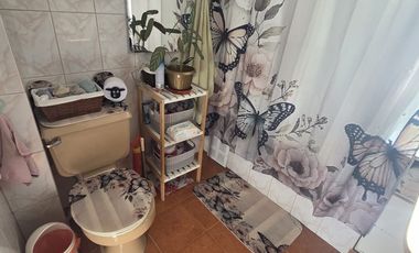 Se vende Hermosa Casa en Belloto Centro, Quilpué.