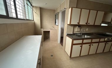 VENDO APARTAMENTO PARA REMODELAR A SU GUSTO EN EDIFICIO TORREON EN CABECERA DEL LLANO EN BUCARAMANGA