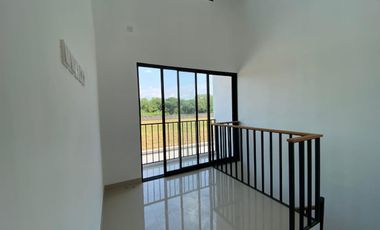 Rumah murah 2lantai di solo timur dekat uns dan rs moewardi