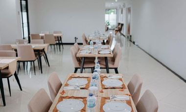 Jual Azka Hotel Managed by Salak Hospitality (Hotel Berbintang) Matraman 655m 5 lantai (47 kamar), hotel bagus harga nego