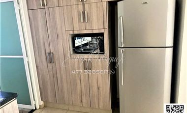 CASA EN RENTA, LOMAS DE GRAN JARDÍN. León,Gto; AMUEBLADA, EQUIPADA, 3 REC. CON BAÑO 3 AUTOS