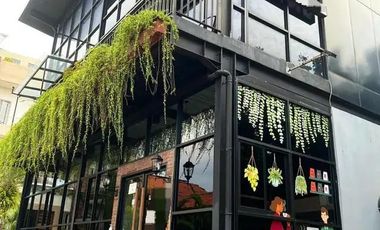 Ruko Bagus & Terawat, 3 Lantai di Kebon Jeruk, Jakarta Barat – Lokasi Strategis