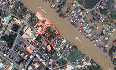 Traditional Thai-style house for rent by the Chao Phraya River, Mueang District, Ayutthaya.