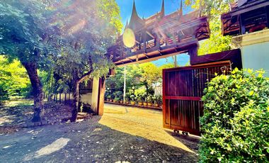 Traditional Thai-style house for rent by the Chao Phraya River, Mueang District, Ayutthaya.