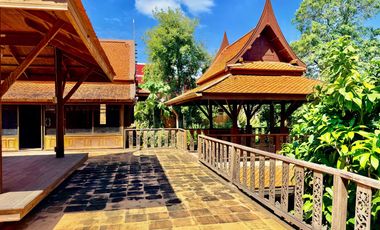 Traditional Thai-style house for rent by the Chao Phraya River, Mueang District, Ayutthaya.