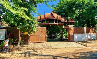 Traditional Thai-style house for rent by the Chao Phraya River, Mueang District, Ayutthaya.