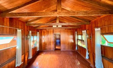 Traditional Thai-style house for rent by the Chao Phraya River, Mueang District, Ayutthaya.
