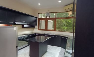 Rumah Mewah dengan Lokasi Premium di Jervois Park, TB Simatupang Jakarta Selatan