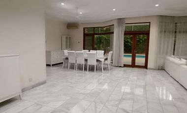 Rumah Mewah dengan Lokasi Premium di Jervois Park, TB Simatupang Jakarta Selatan