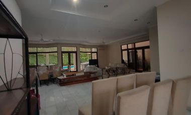 Rumah Mewah 2 Lantai di TB Simatupang, Jakarta Selatan – Terdapat Kolam Renang