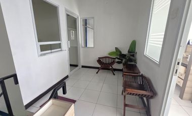 Gudang Central Cakung 2LT 472 m2 HGB Siap Pakai Strategis