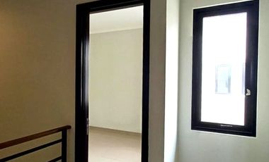 Rumah Cluster Regia 2lt 8x13 104m type 4KT SCG Summarecon Crown Gading Bekasi