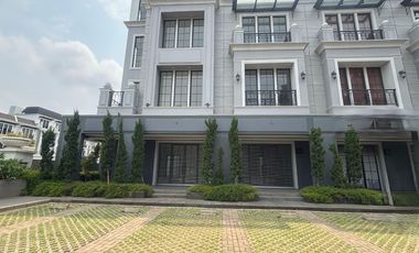 Dijual Atau Disewakan Ruko Jalan I Gusti Ngurah Rai Bukit Podomoro Boulevard 3 Lantai, Lebar 5, Panjang 10, Parkir Luas dan Tidak Berbayar Duren Sawit