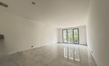 Dijual Atau Disewakan Ruko Jalan I Gusti Ngurah Rai Bukit Podomoro Boulevard 3 Lantai, Lebar 5, Panjang 10, Parkir Luas dan Tidak Berbayar Duren Sawit