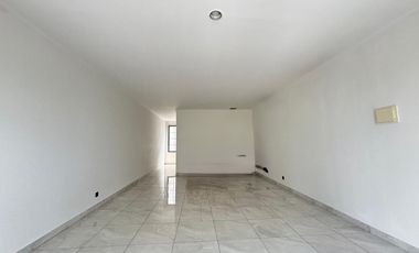 Dijual Atau Disewakan Ruko Jalan I Gusti Ngurah Rai Bukit Podomoro Boulevard 3 Lantai, Lebar 5, Panjang 10, Parkir Luas dan Tidak Berbayar Duren Sawit