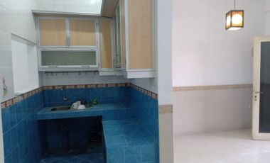 Disewakan Rumah Sutorejo Prima Utara Bebas Banjir