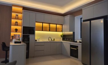 Dijual Rumah Baru Eksklusif Furnished di Setraduta Dekat Tol Pasteur Kota Bandung