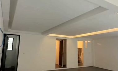 Dijual Rumah Baru Eksklusif Furnished di Setraduta Dekat Tol Pasteur Kota Bandung