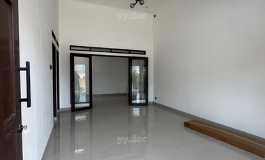 Rumah Cantik Minimalis Lokasi Strategis Jalan Syarifuddin Yoes Balikpapan