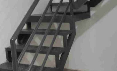 Jual/Sewakan Ruko 2 Lantai, Jl.Raya Cirendeu