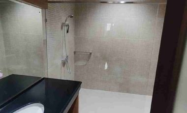 Disewakan Rumah Mewah Full Furnished Siap Huni Batununggal