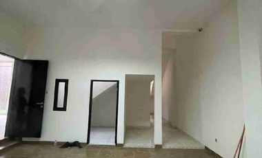 Disewakan Rumah Semi Furnished di Mekar Wangi