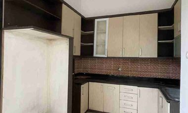 Disewakan Rumah Semi Furnished di Mekar Wangi