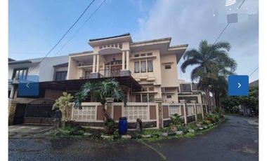 Murah Rumah Besar di Komplek Taman Mutiara Cimahi