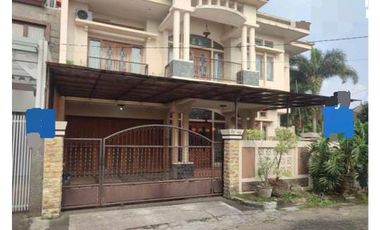 Murah Rumah Besar di Komplek Taman Mutiara Cimahi