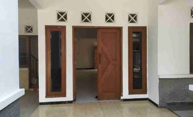 Disewakan Rumah Tengah Kota Termurah di Sidoarjo