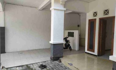 Disewakan Rumah Tengah Kota Termurah di Sidoarjo