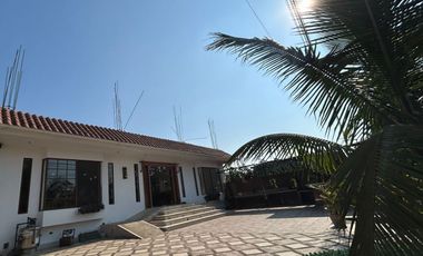 Quinta con Restaurante