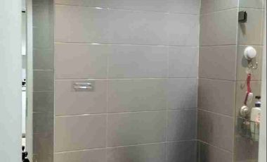 Apartemen DIjual CEPAT Springhill Terrace Tower Oakwood Full Furnished Mewah Siap Huni Super Strategis Dekat Toll dan Mall