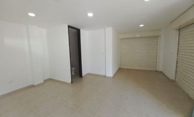 ARRIENDO LOCAL COMERCIAL   PUERTO MADERO ESQUINERO MUY BIEN UBICADO SECTOR RESIDENCIAL