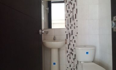 ARRIENDO LOCAL COMERCIAL   PUERTO MADERO ESQUINERO MUY BIEN UBICADO SECTOR RESIDENCIAL