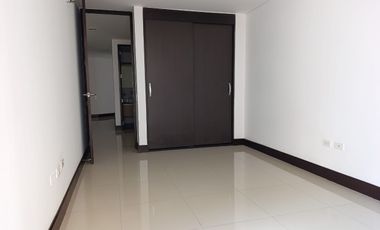 ARRIENDO APARTAMENTO EN CABECERA DEL LLANO