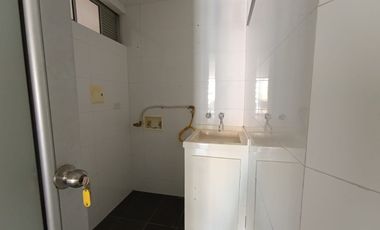 ARRIENDO APARTAMENTO EN CABECERA DEL LLANO