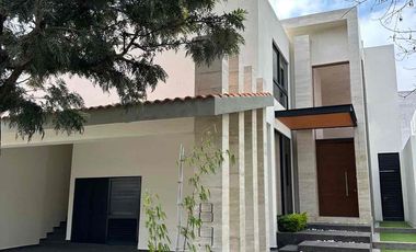 Increíble casa en venta en Villantigua